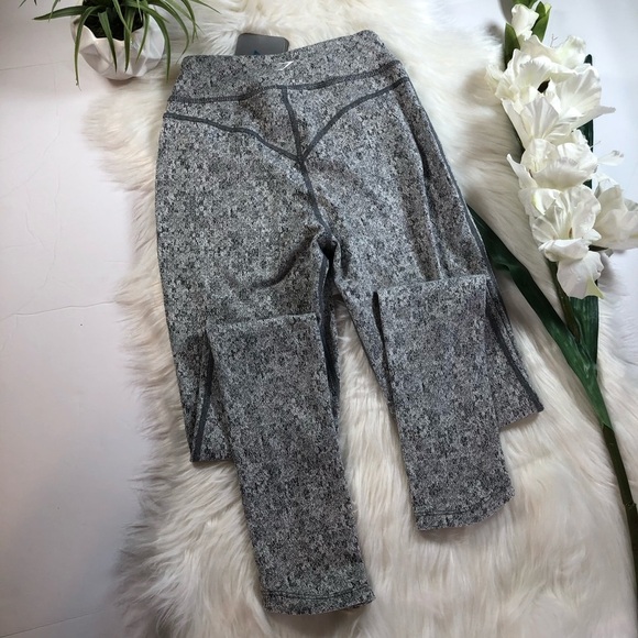 NWT Gymshark Fleur Texture Grey Leggings Charcoal - Picture 13 of 15